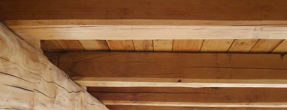 Ristrutturazioni: Coperture in legno di castagno